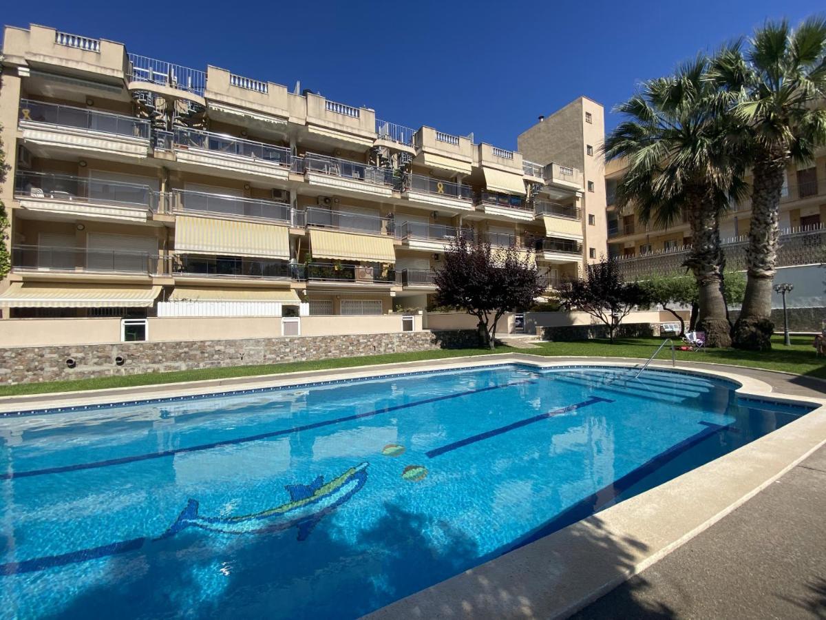 R123 Apartamento En La Planta Baja Con Piscina Cerca De La Playa カラフェル エクステリア 写真