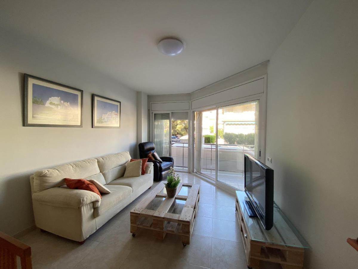 R123 Apartamento En La Planta Baja Con Piscina Cerca De La Playa カラフェル エクステリア 写真