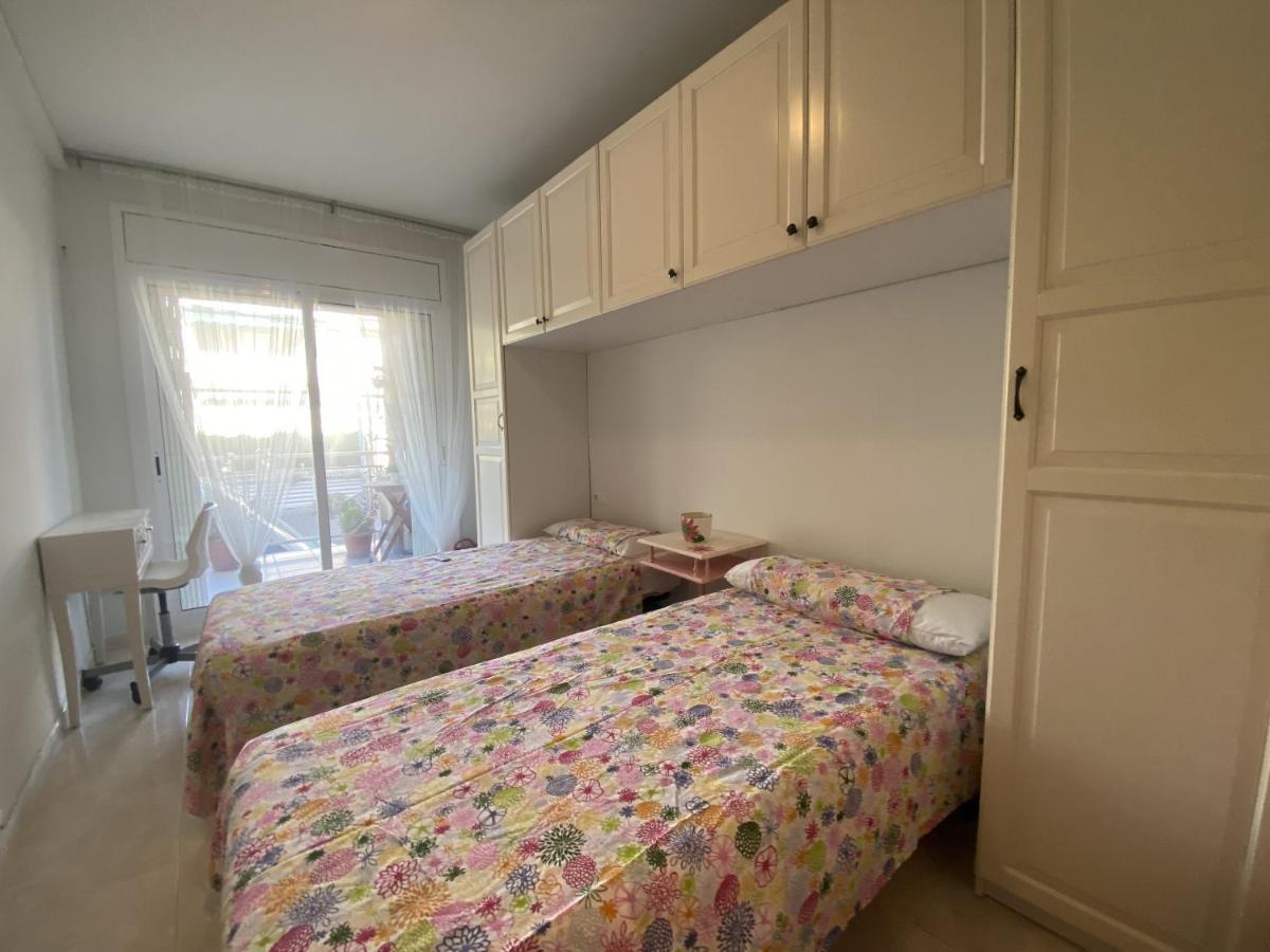 R123 Apartamento En La Planta Baja Con Piscina Cerca De La Playa カラフェル エクステリア 写真